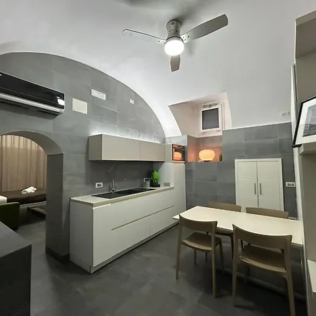 Contè Mezzocannone *