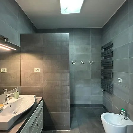 Conte Mezzocannone アパート